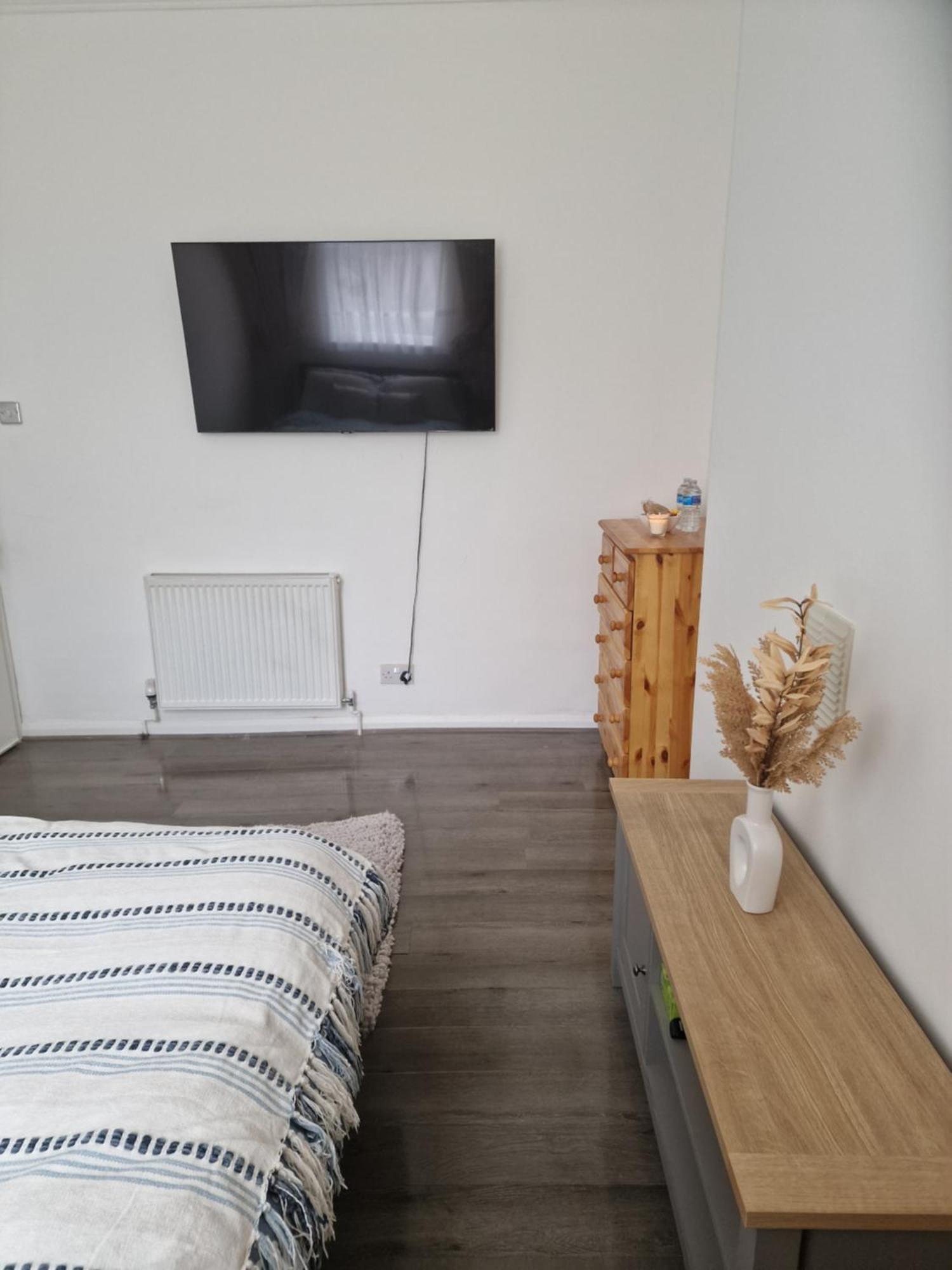 One Room In Stoke Newington London Exterior photo
